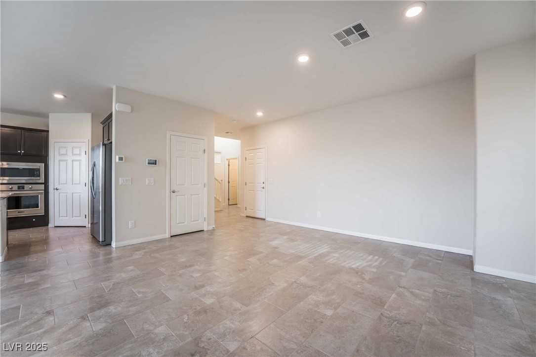 5380 Jade Crystal Avenue