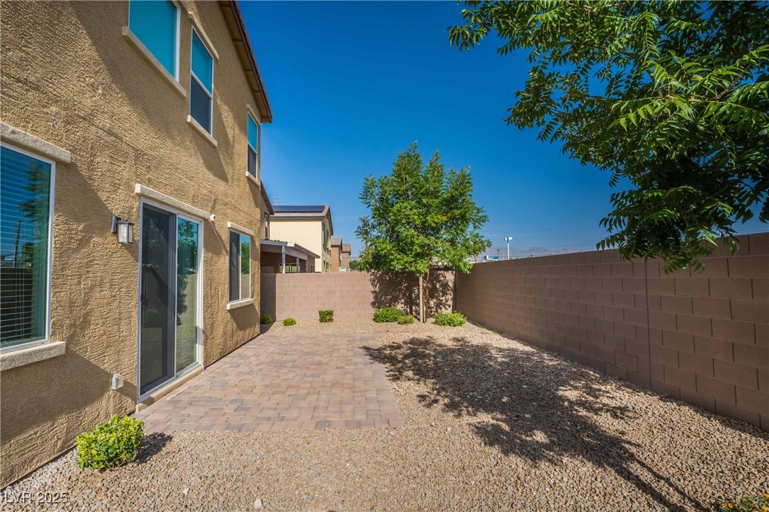 5380 Jade Crystal Avenue