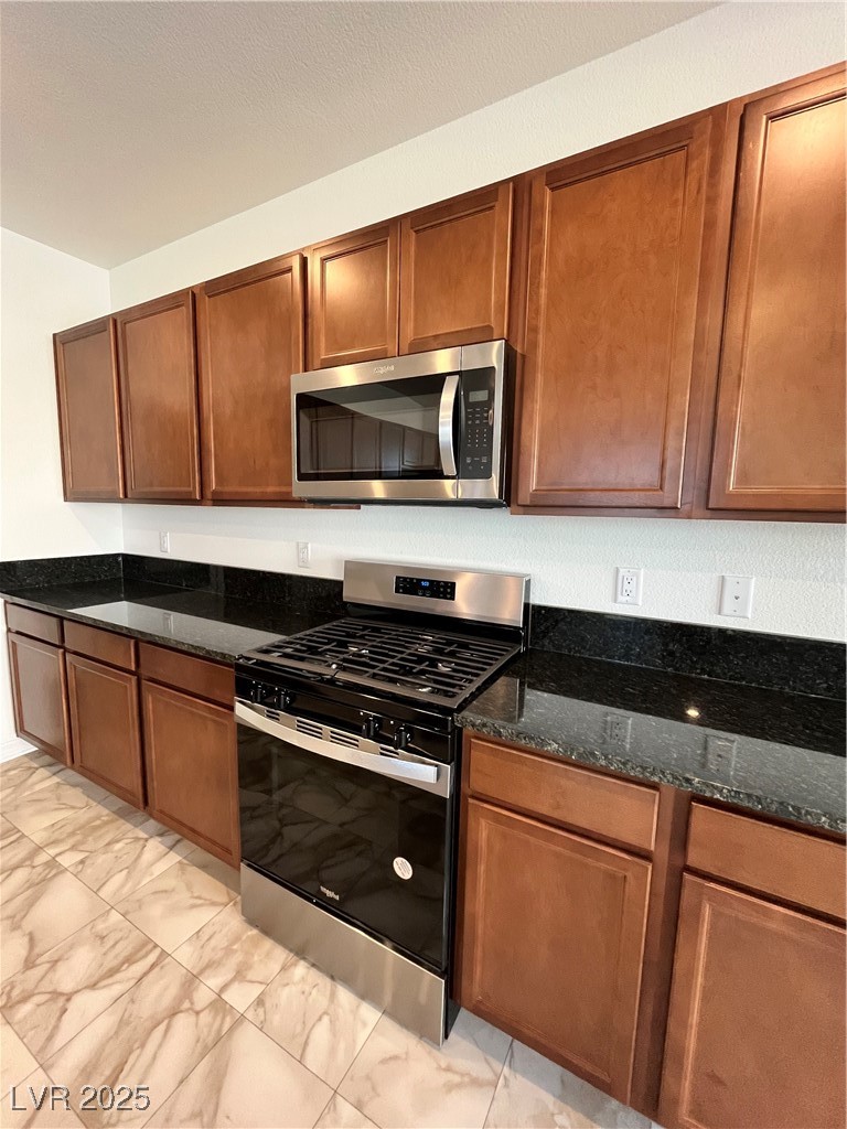 7660 Blythewood Court
