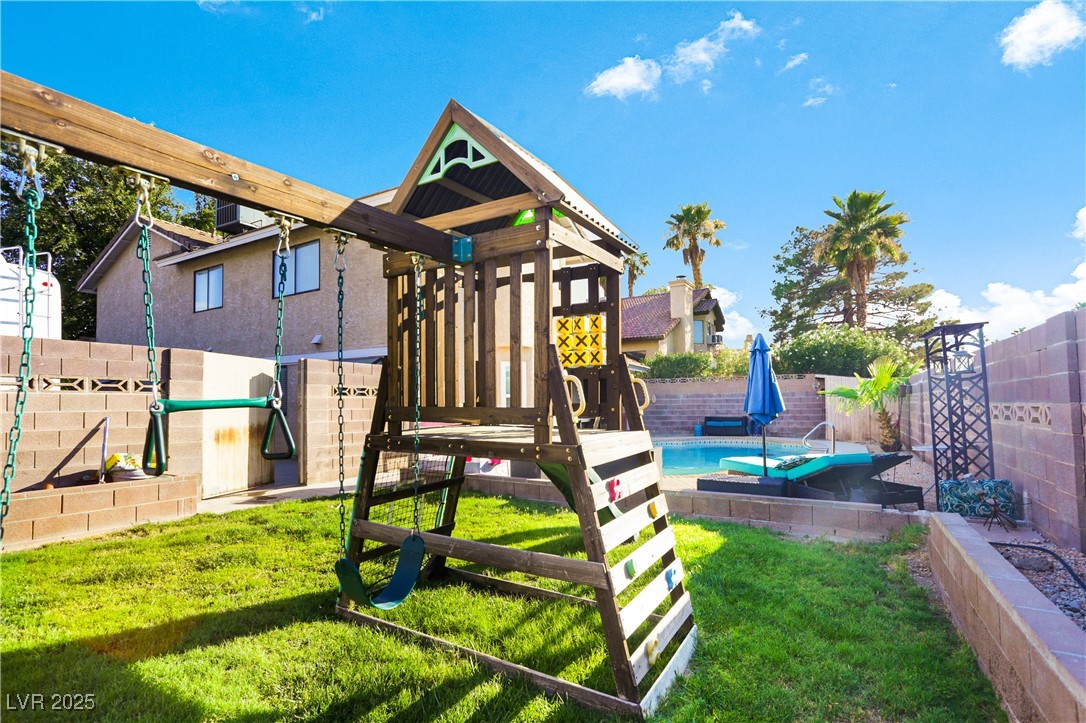 3258 Del Marino Street