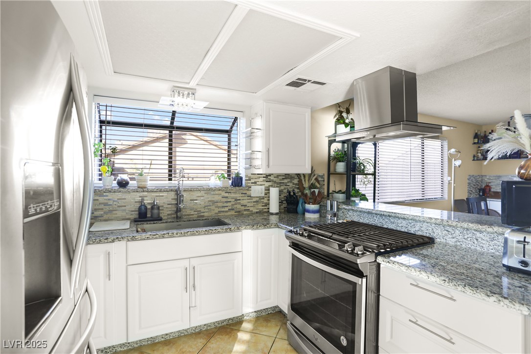 3258 Del Marino Street