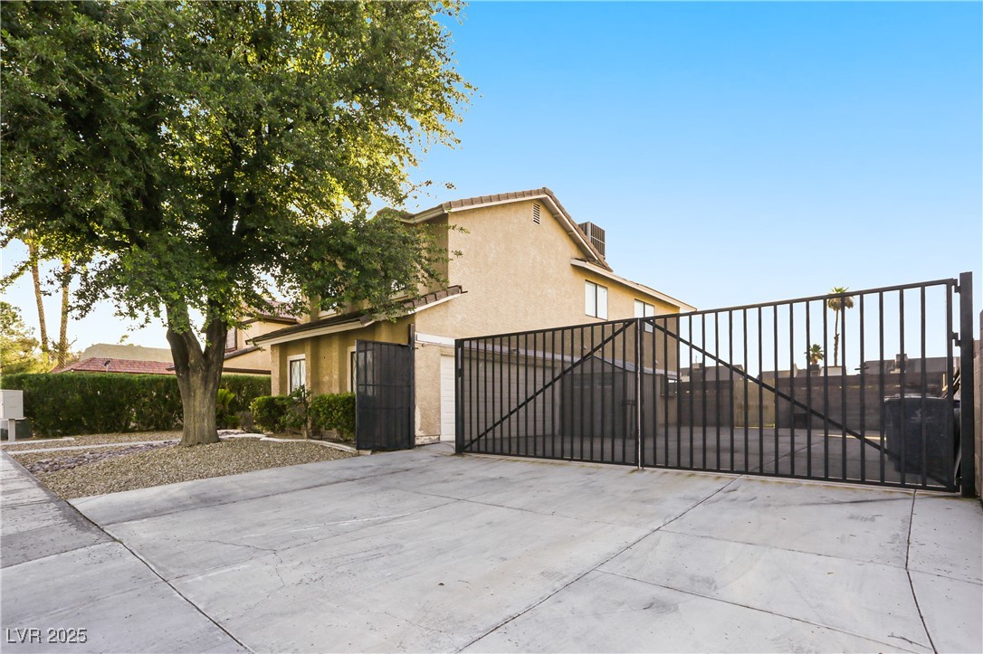 3258 Del Marino Street