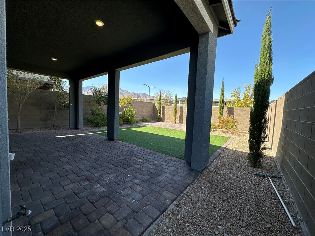 12396 Oregon Cherry Avenue