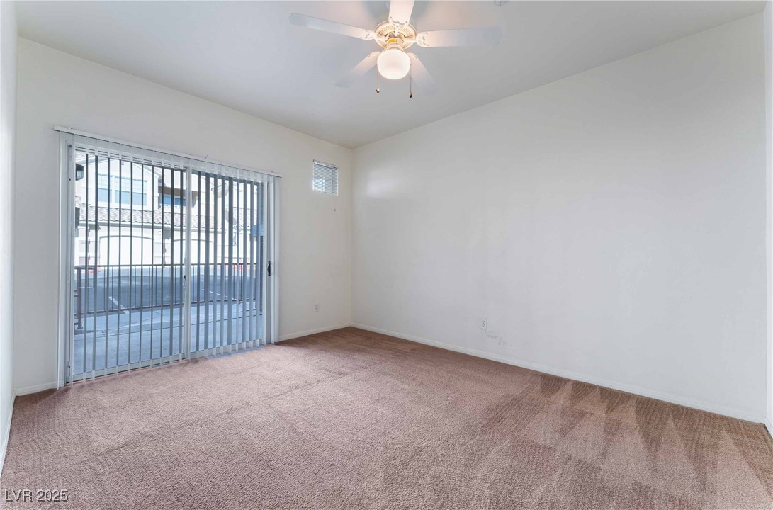 5855 VALLEY Drive 1060