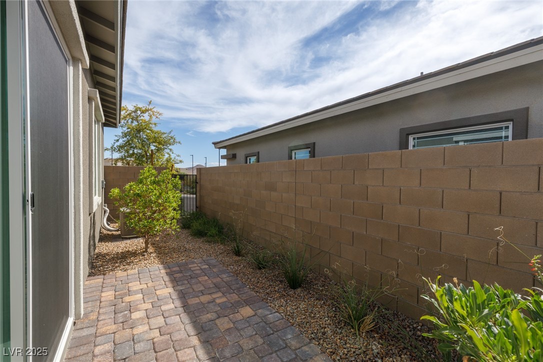 929 Silverfir Court
