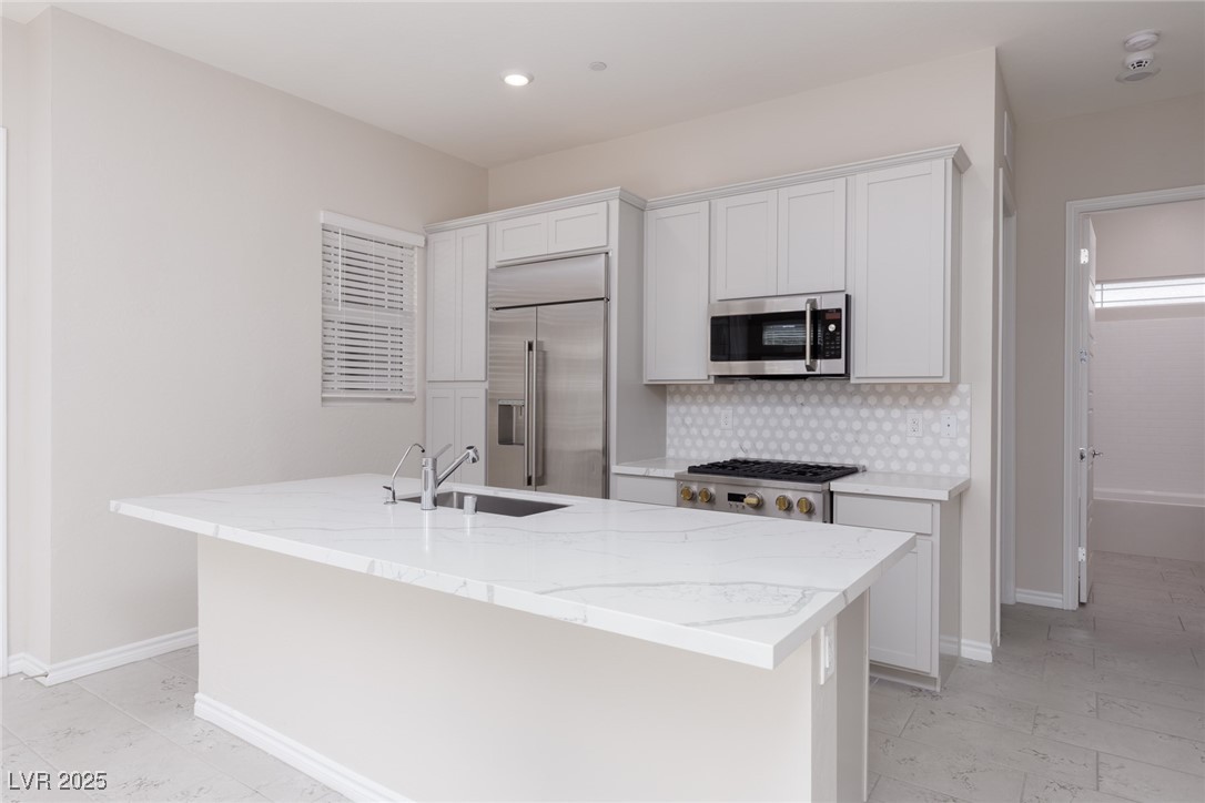 929 Silverfir Court