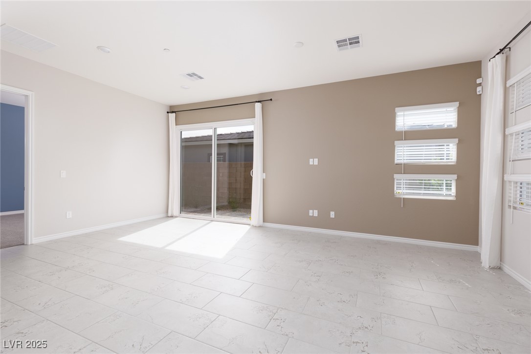 929 Silverfir Court