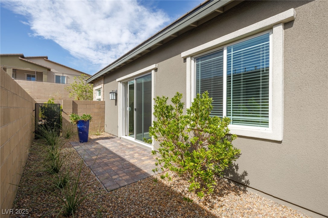 929 Silverfir Court