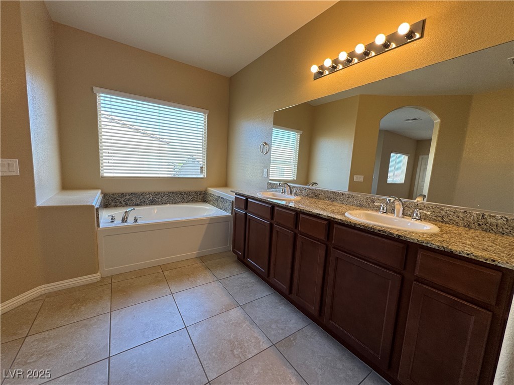 6176 Jennings Cove Court