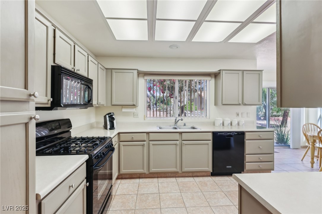 3013 Sungold Drive
