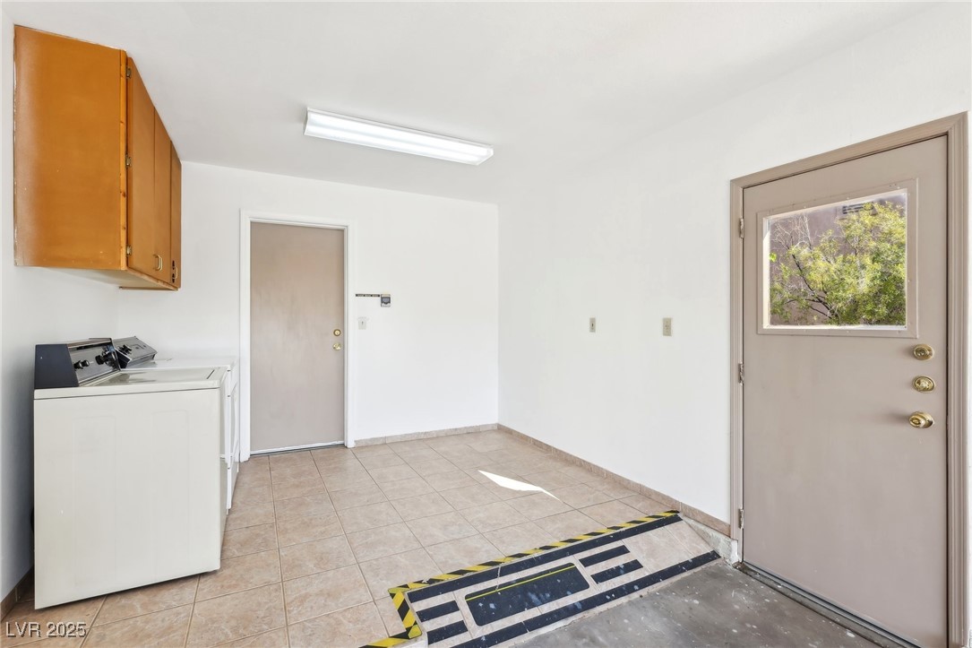 3013 Sungold Drive
