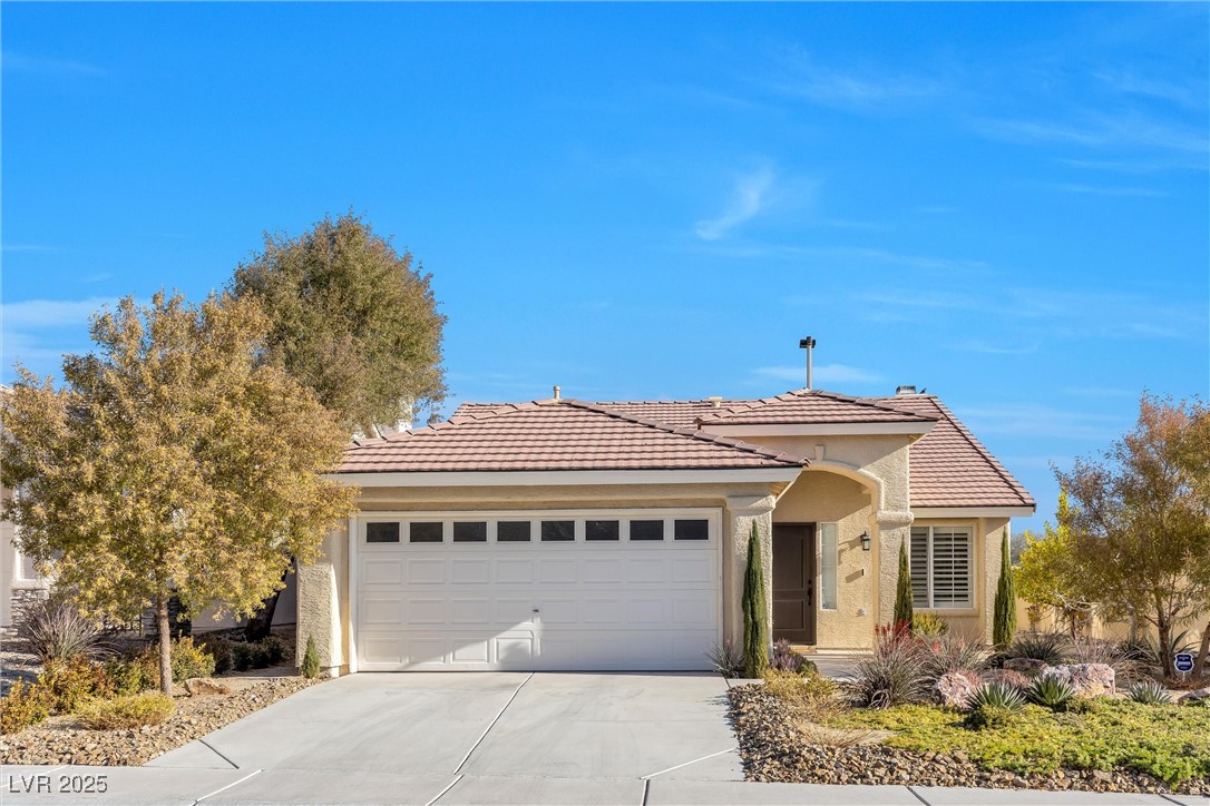 9800 Panorama Cliff Drive
