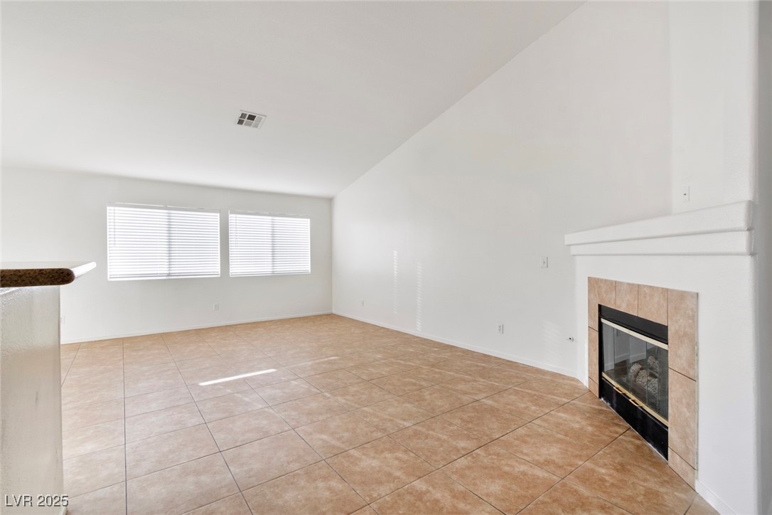 5825 COLEMAN Street -
