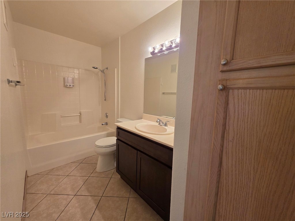 5265 Caspian Springs Drive 103