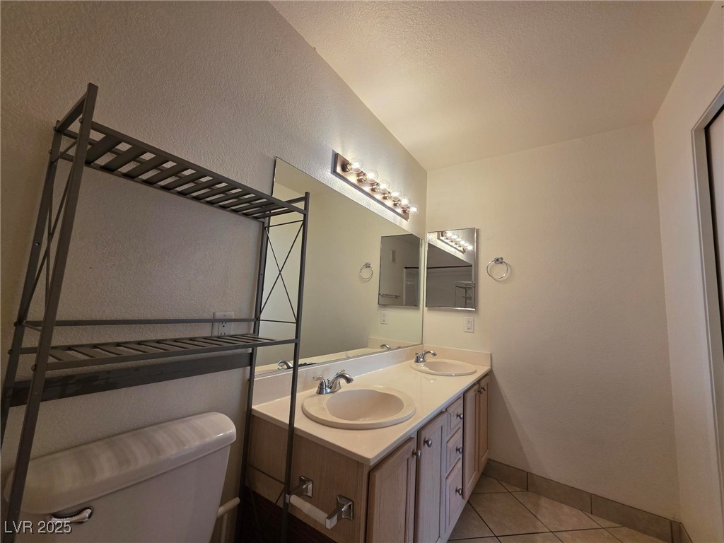 5265 Caspian Springs Drive 103