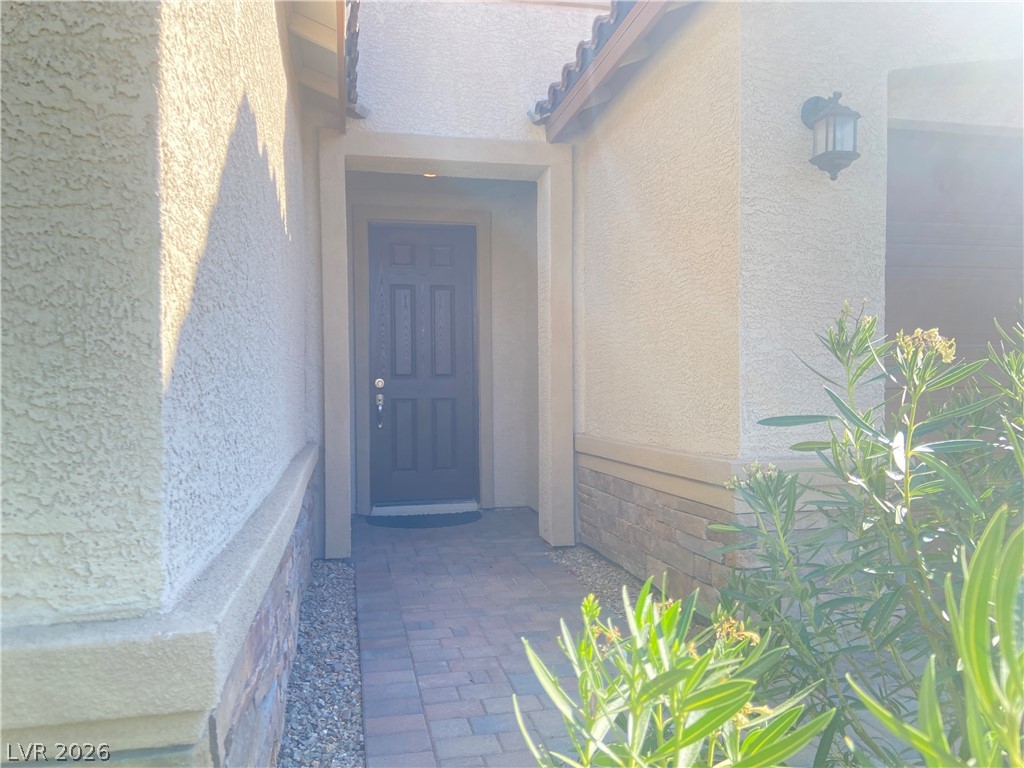 3995 Redwood Glen Court