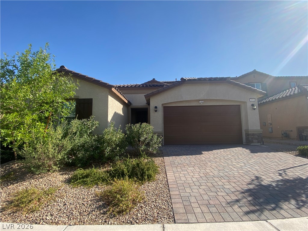 3995 Redwood Glen Court
