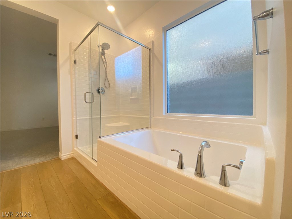 3995 Redwood Glen Court