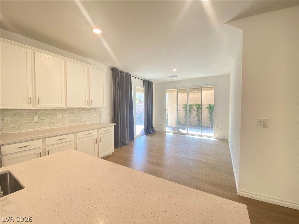 3995 Redwood Glen Court