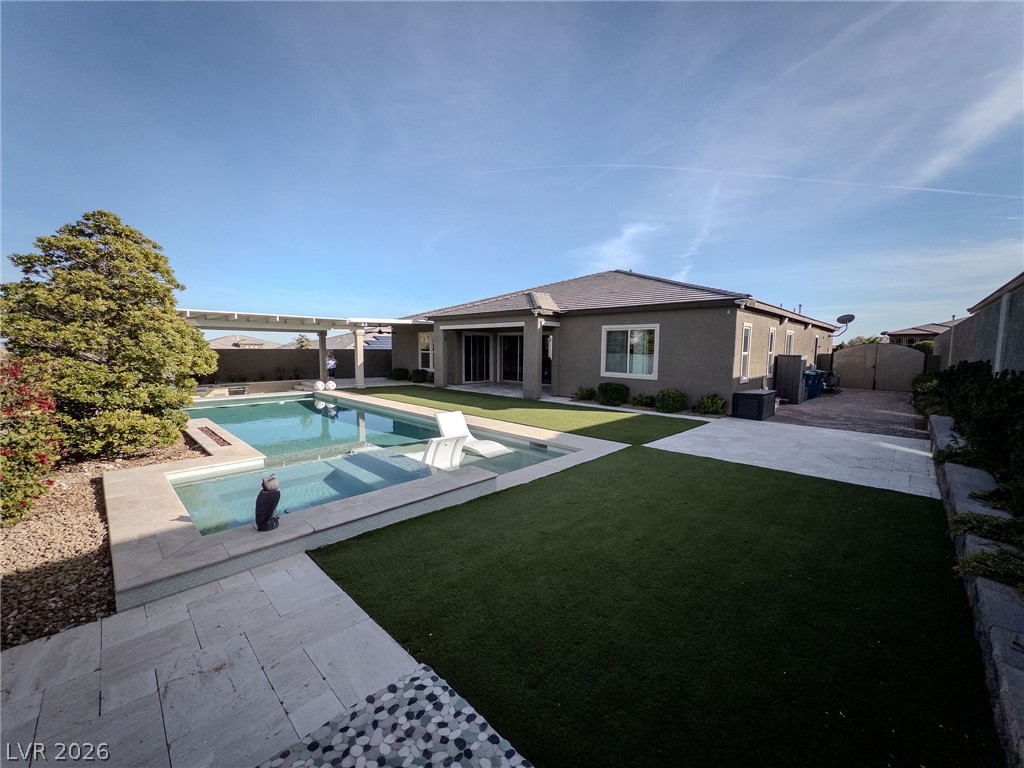 9706 Yellow Shadow Avenue