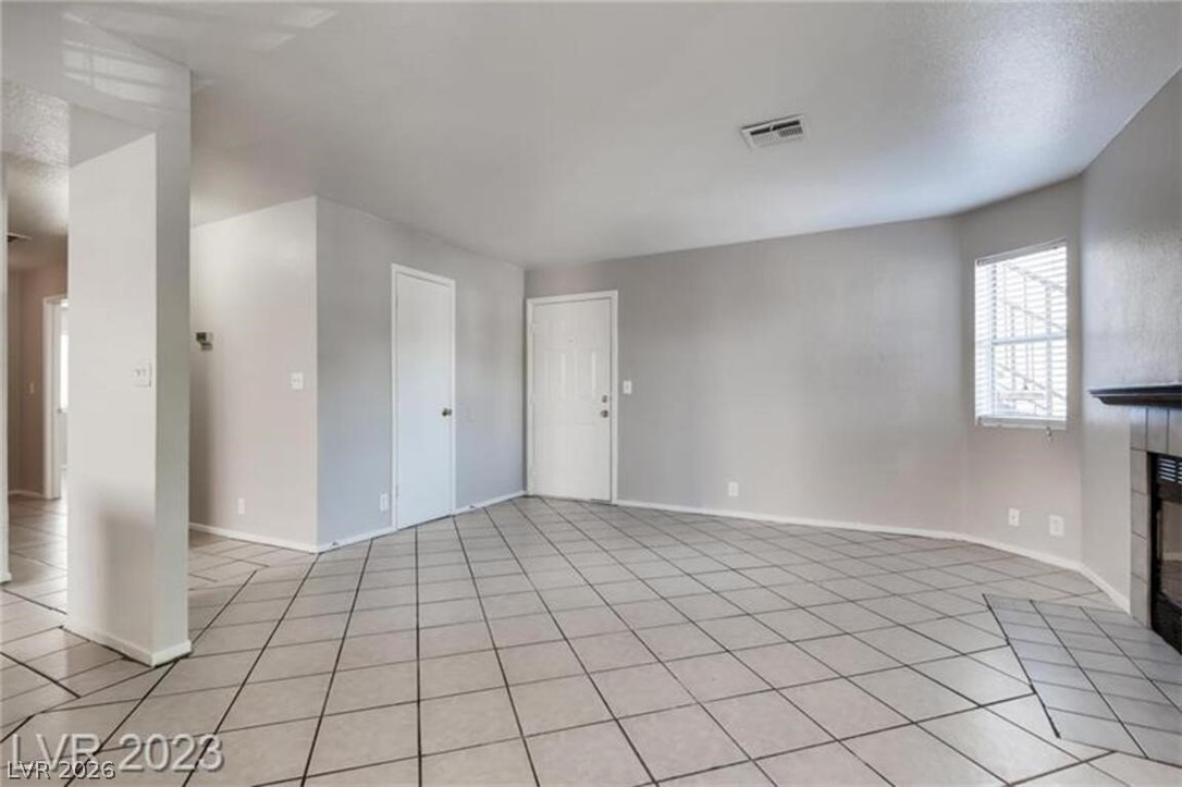 6233 Ilanos Lane