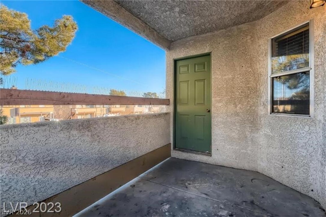 6233 Ilanos Lane