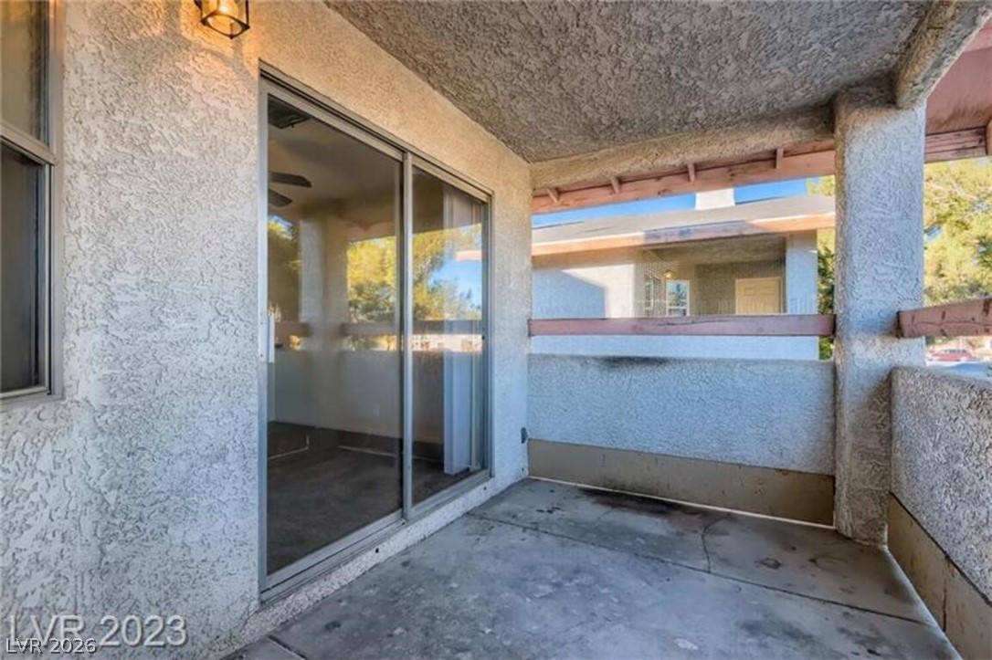 6233 Ilanos Lane