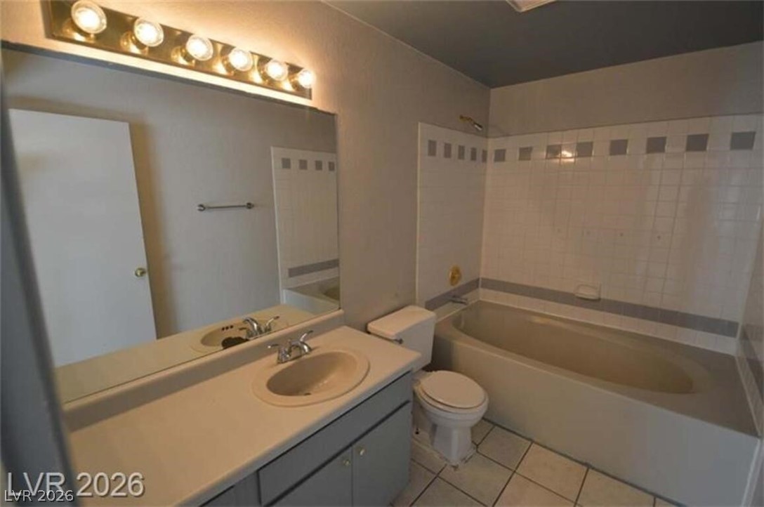 6233 Ilanos Lane