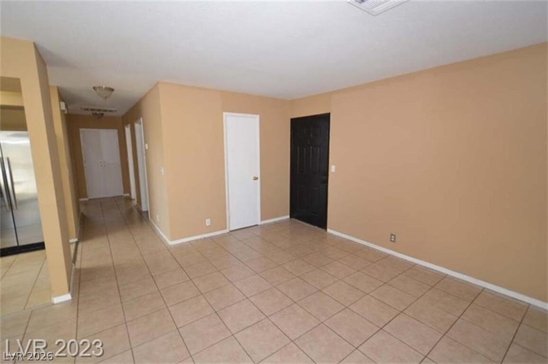 6233 Ilanos Lane