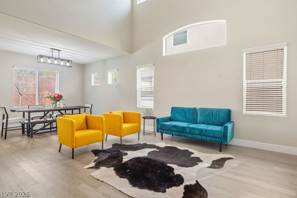 10137 Glorious Moon Court