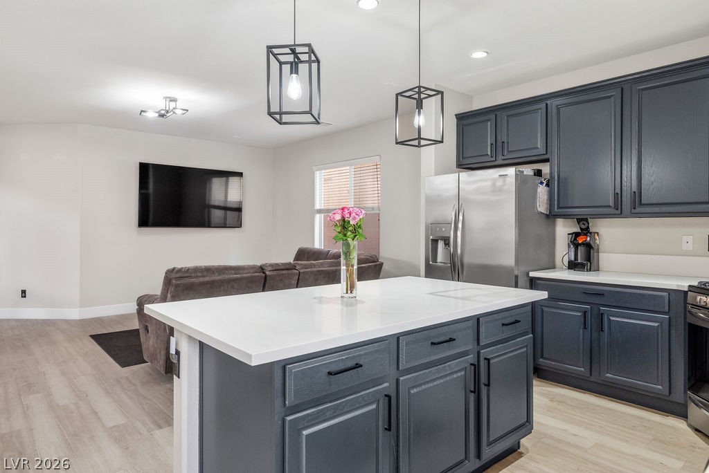 10137 Glorious Moon Court