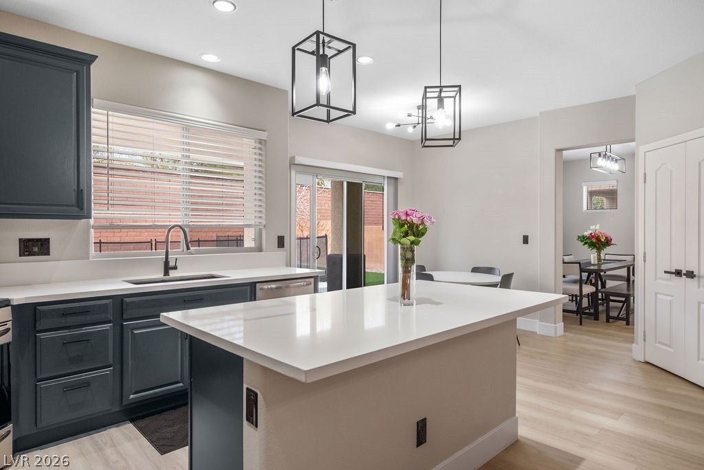 10137 Glorious Moon Court