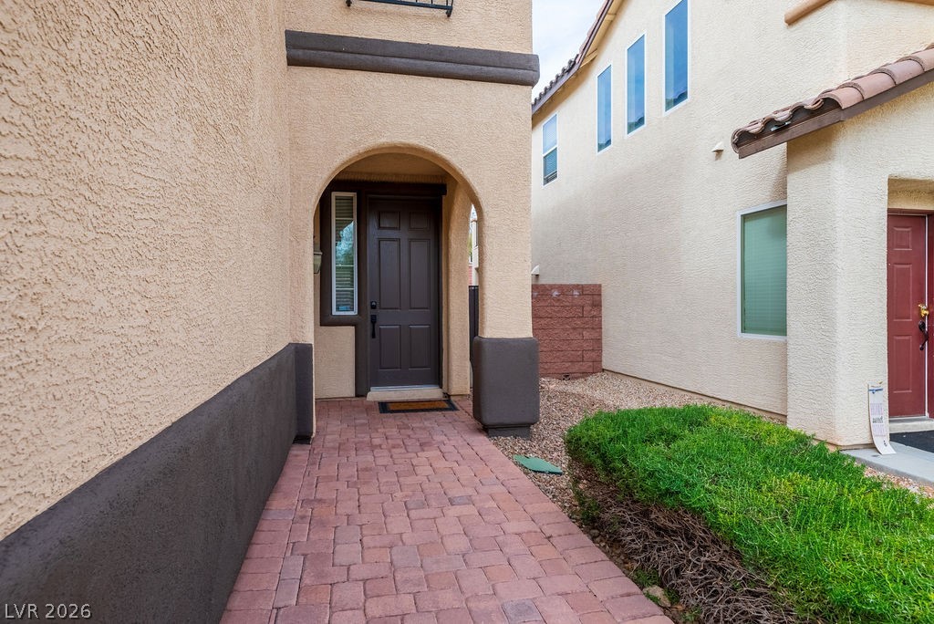 10137 Glorious Moon Court