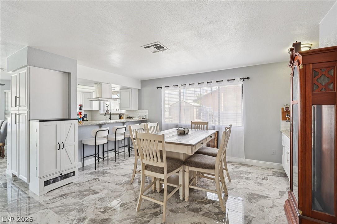 3258 Del Marino Street