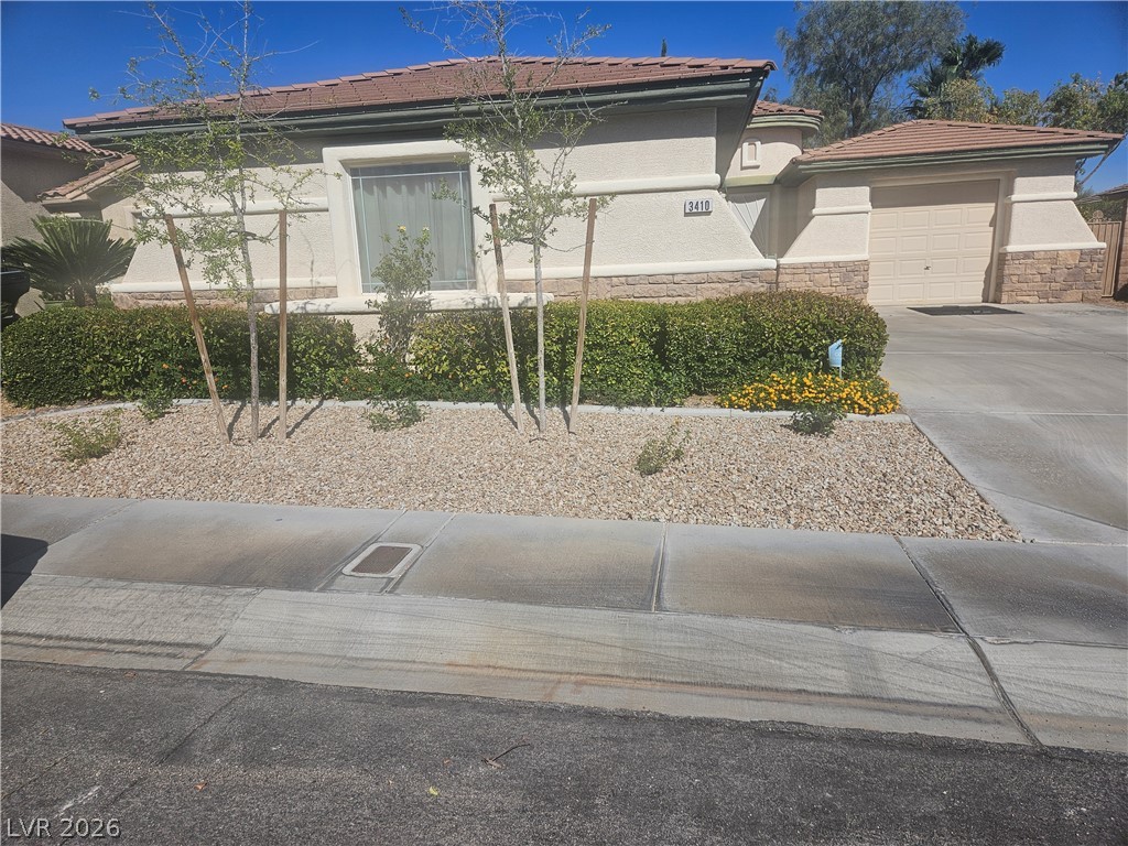 3410 MIDNIGHT MOON Street