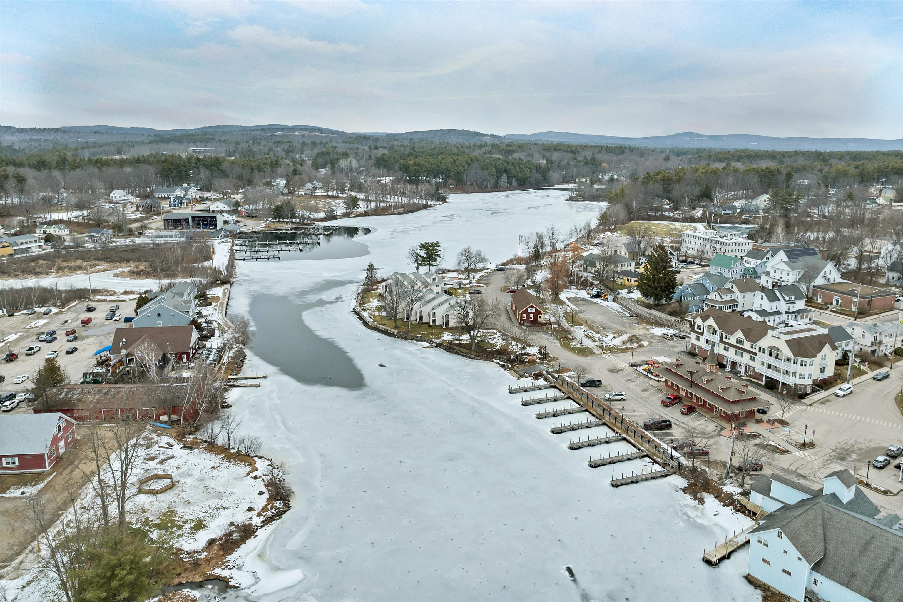 Christopher Court Unit: 18