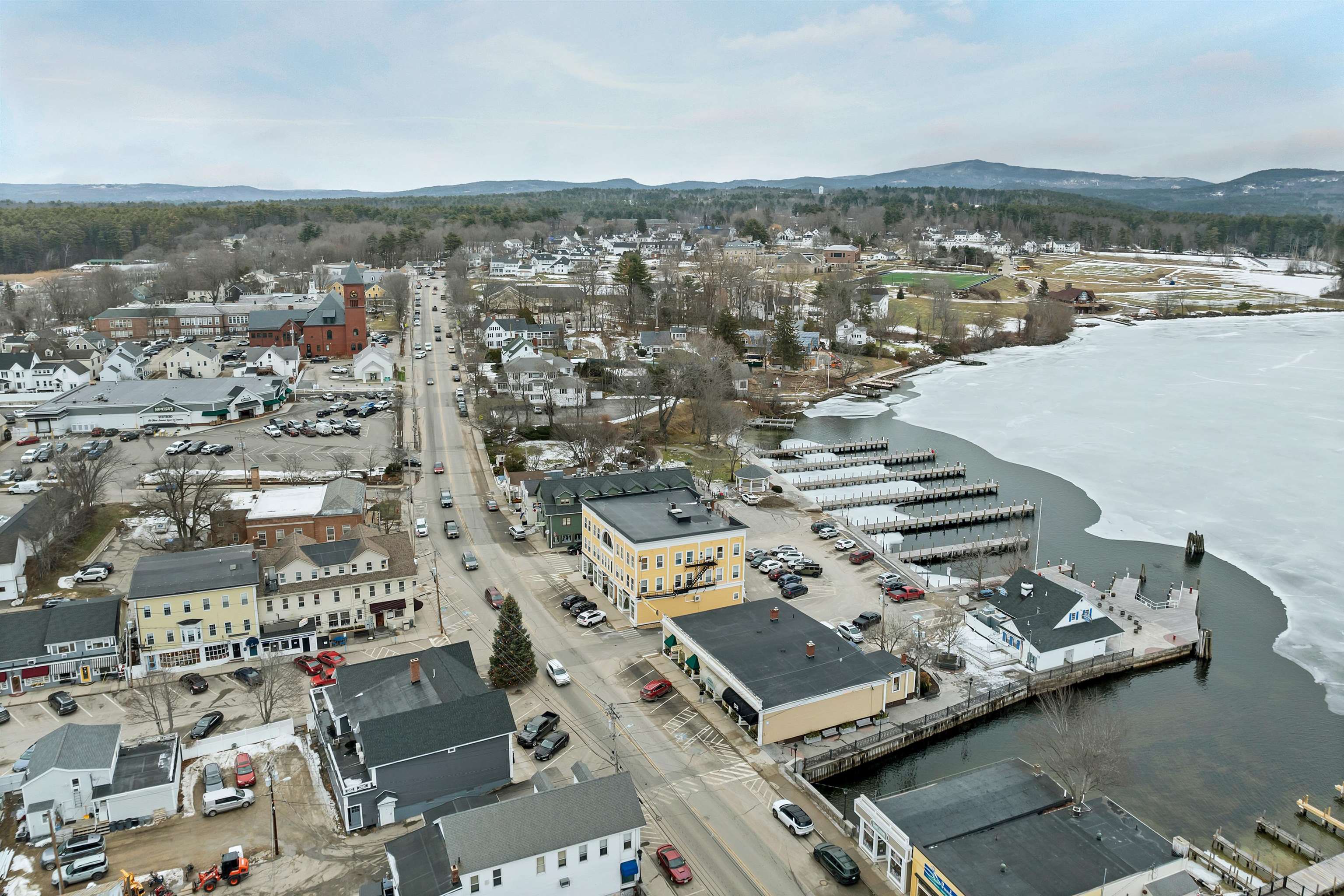 Christopher Court Unit: 18