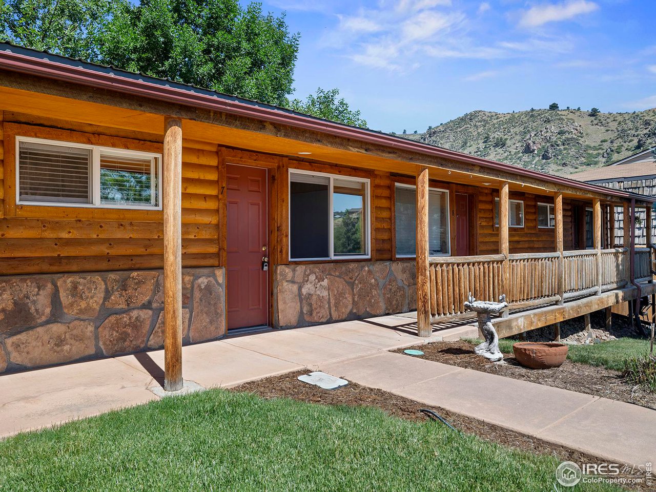 4529 Shoreline Dr #7