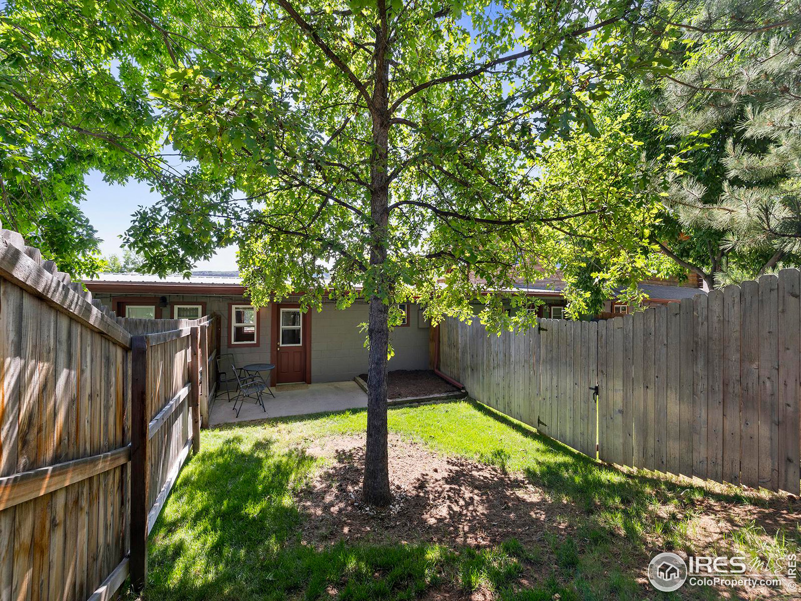 4529 Shoreline Dr #7