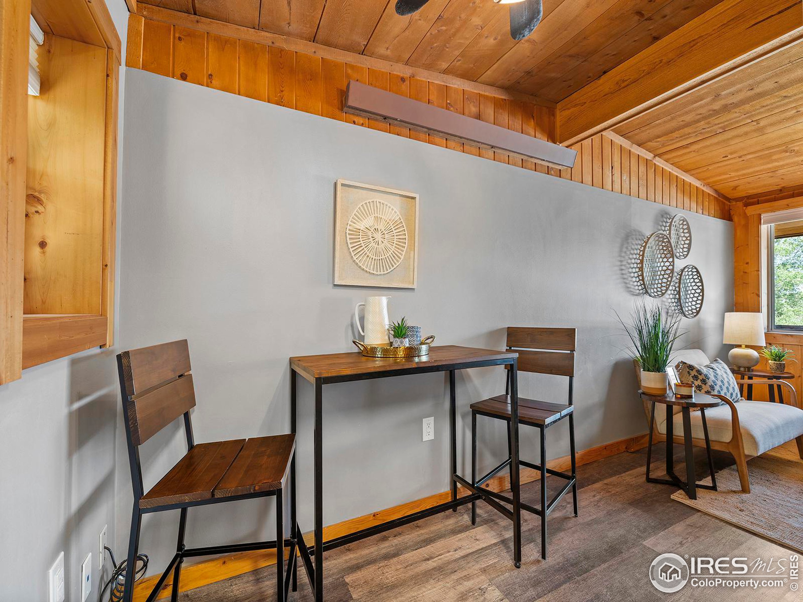 4529 Shoreline Dr #7