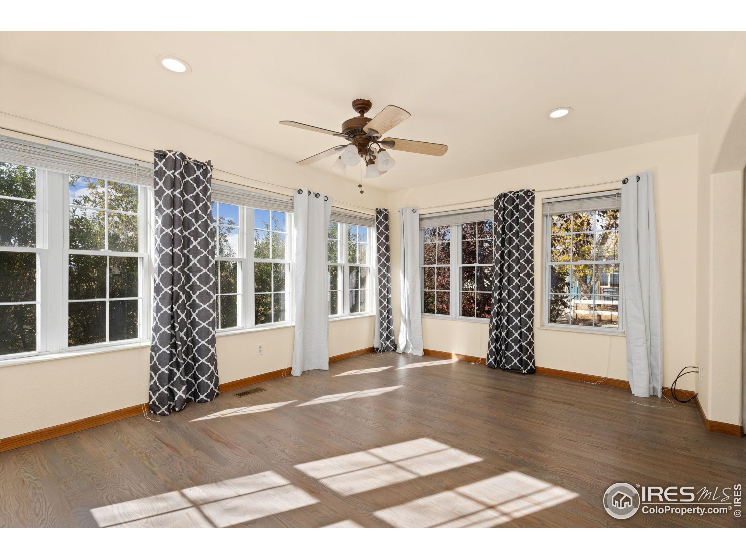 10511 Clark Lake Ave