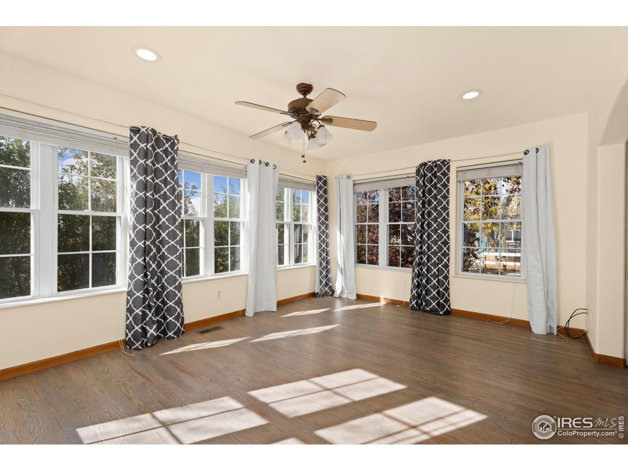 10511 Clark Lake Ave