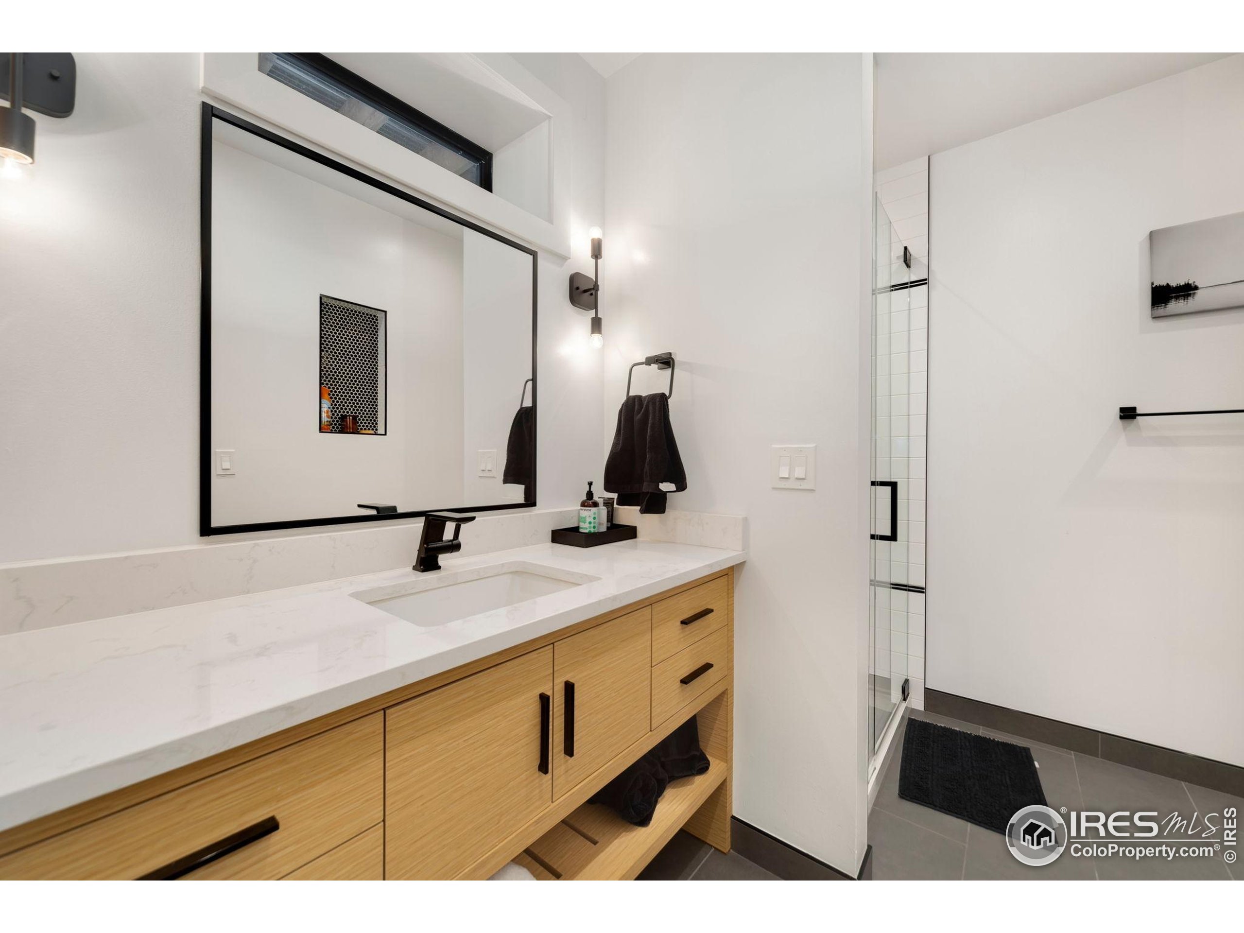 3396 Continental Cir