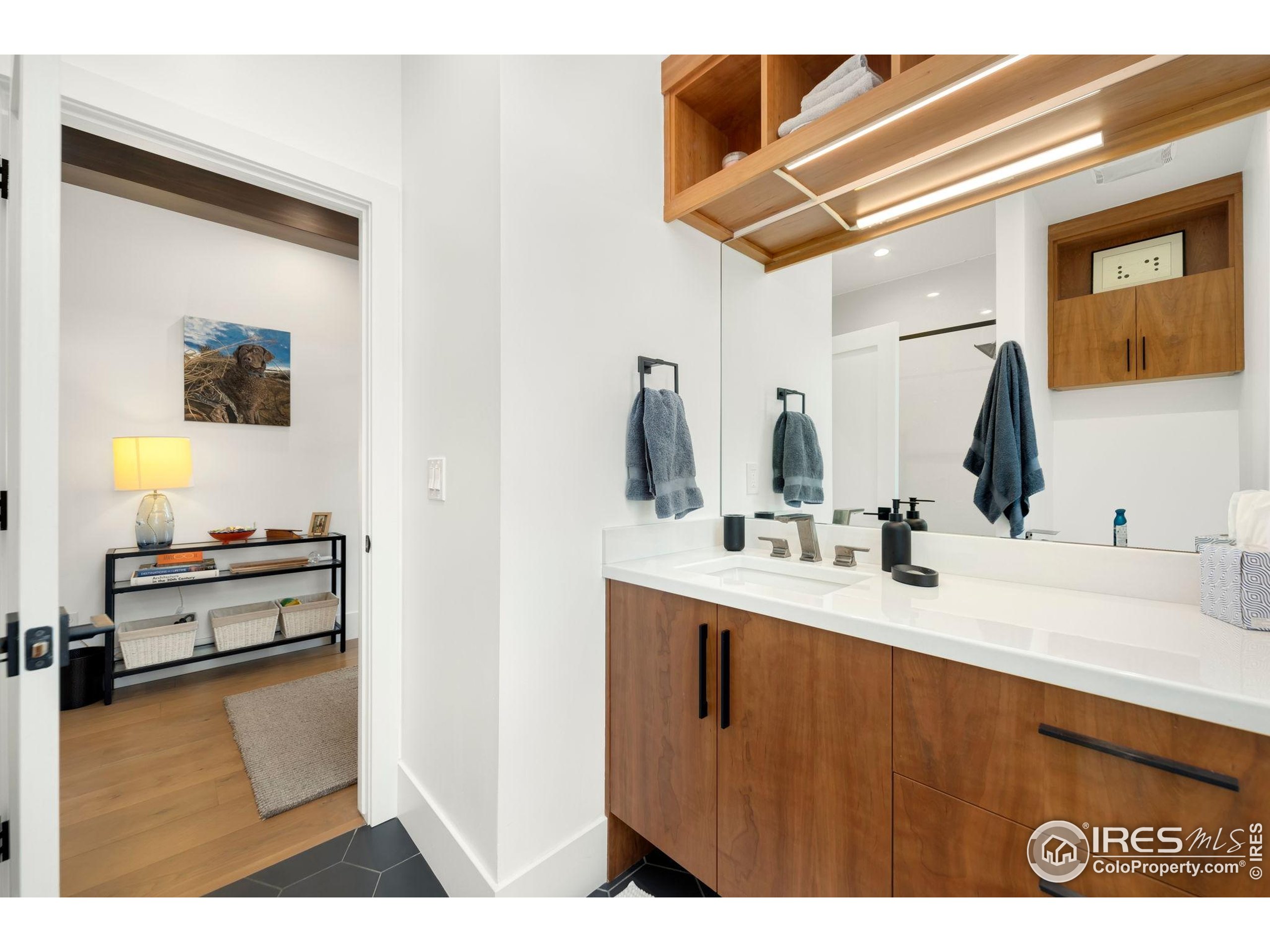 3396 Continental Cir