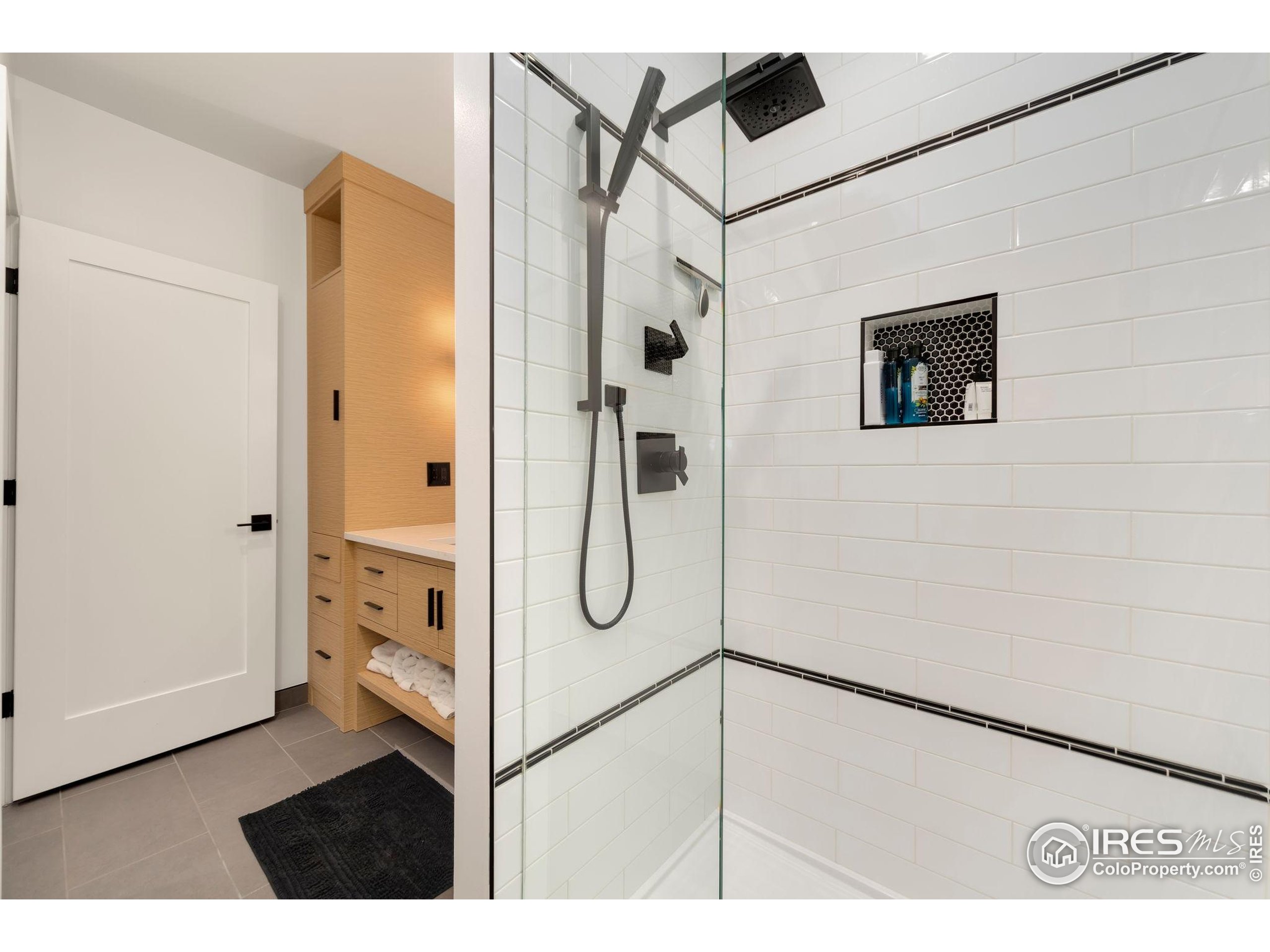 3396 Continental Cir