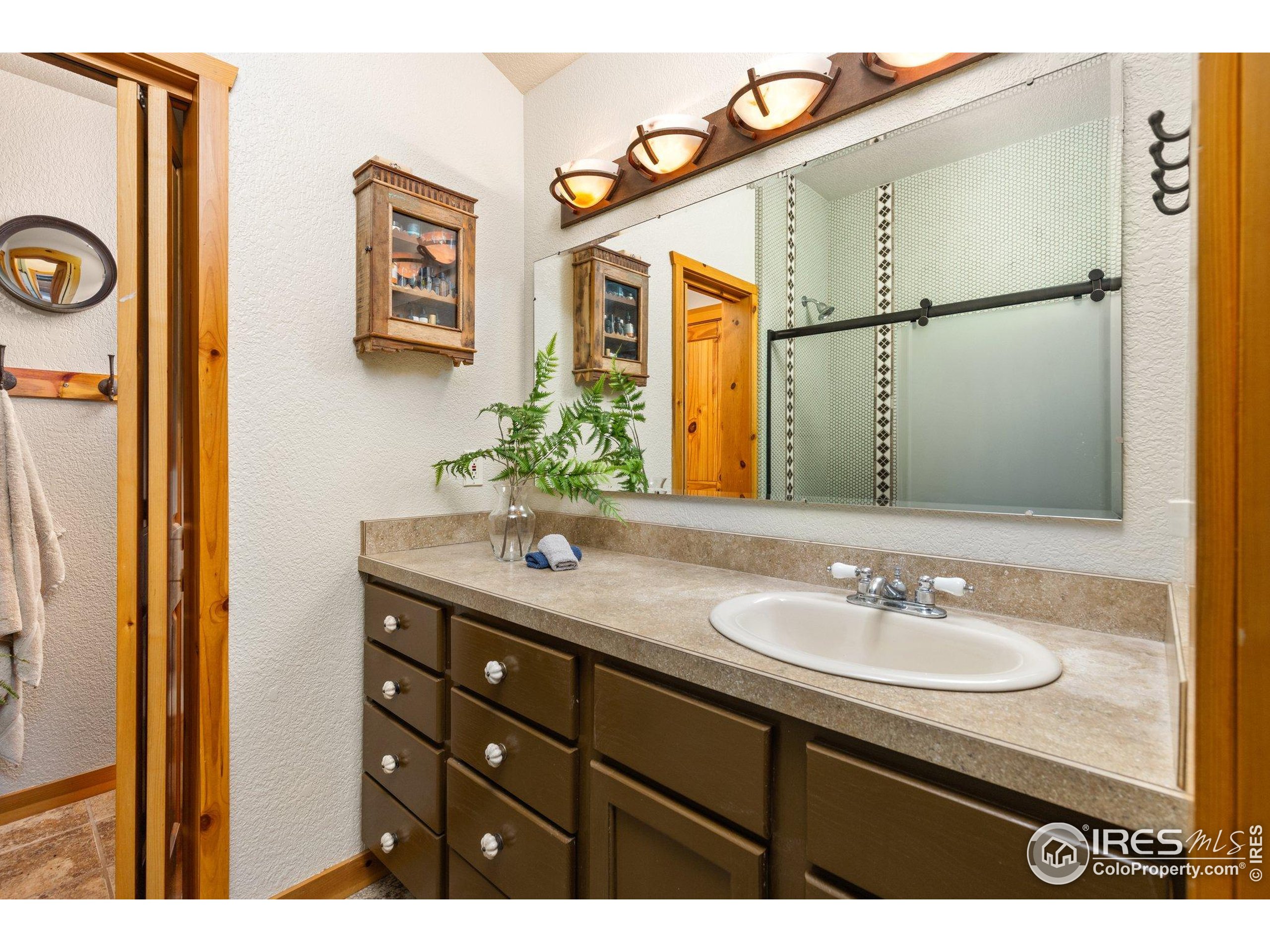 1350 S County Road 29