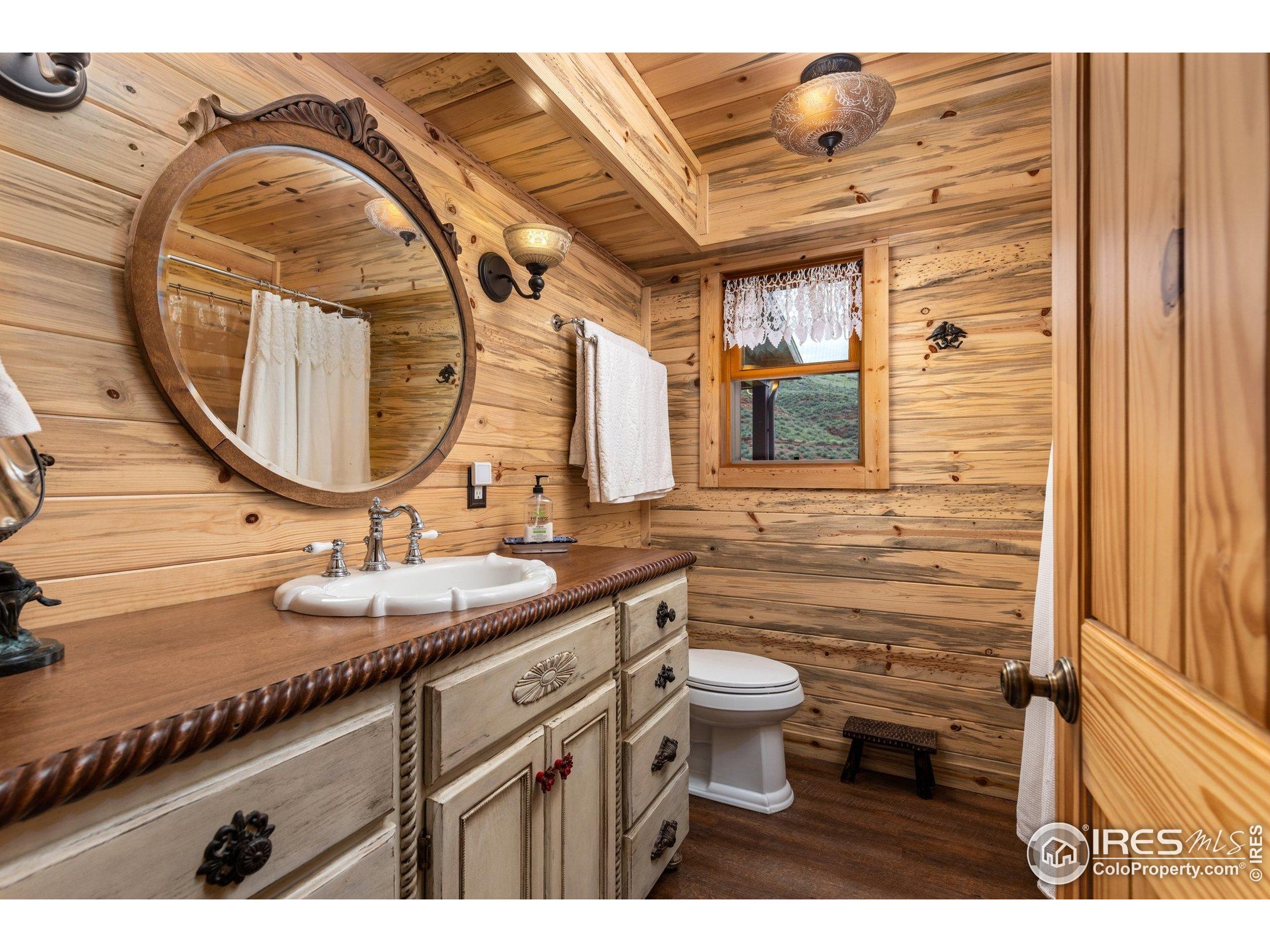 1350 S County Road 29