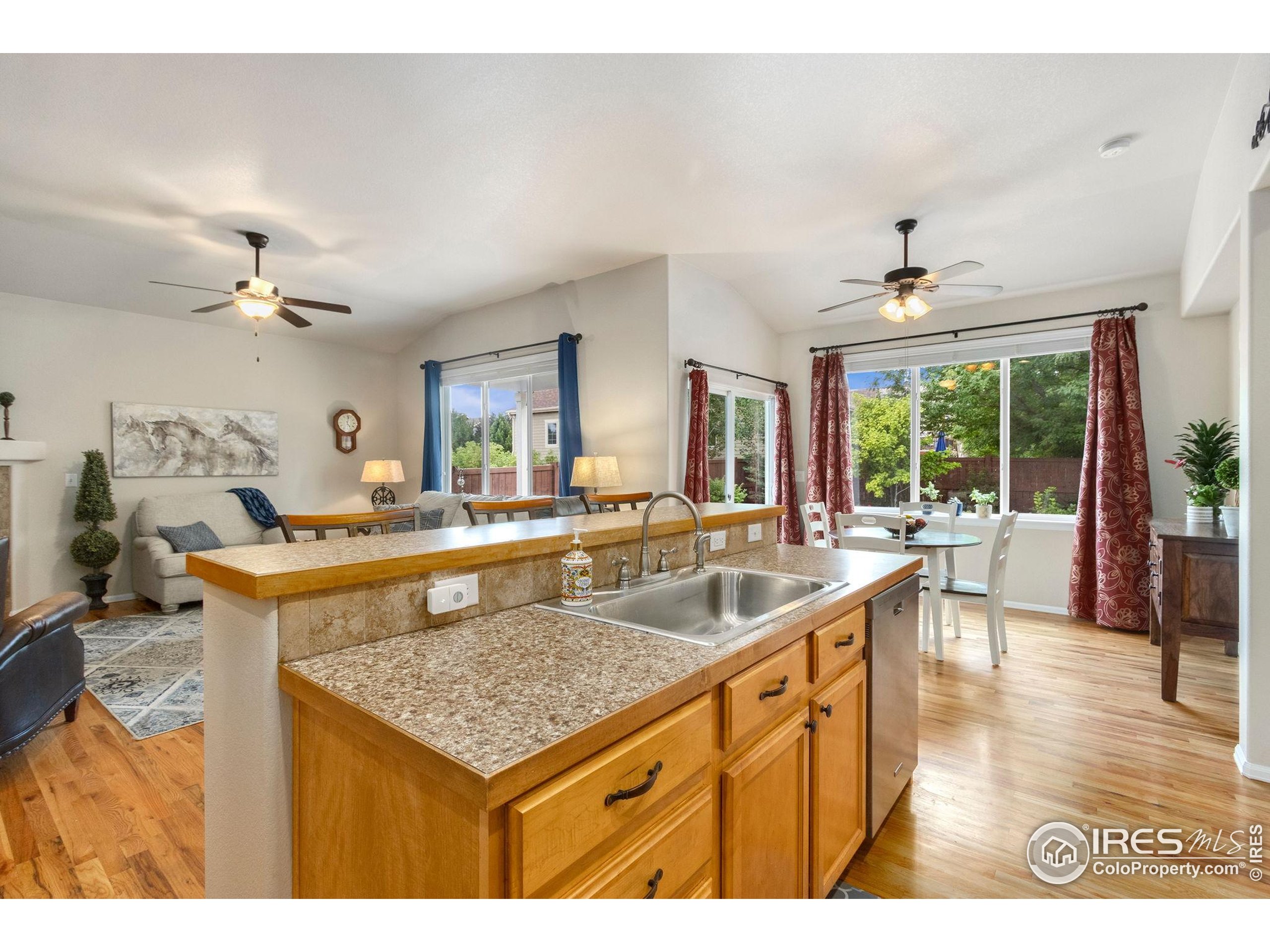 123 Kitty Hawk Dr