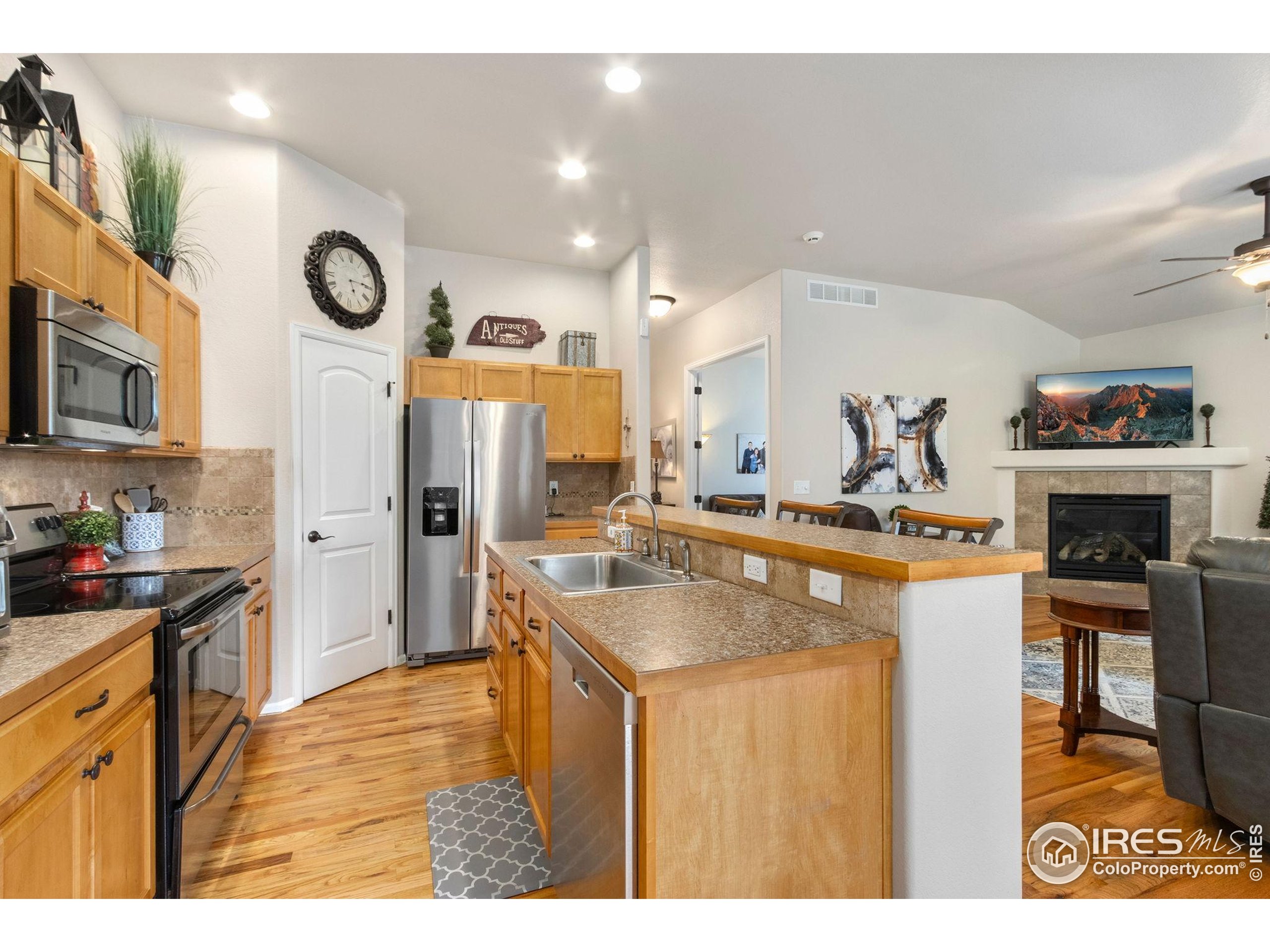 123 Kitty Hawk Dr