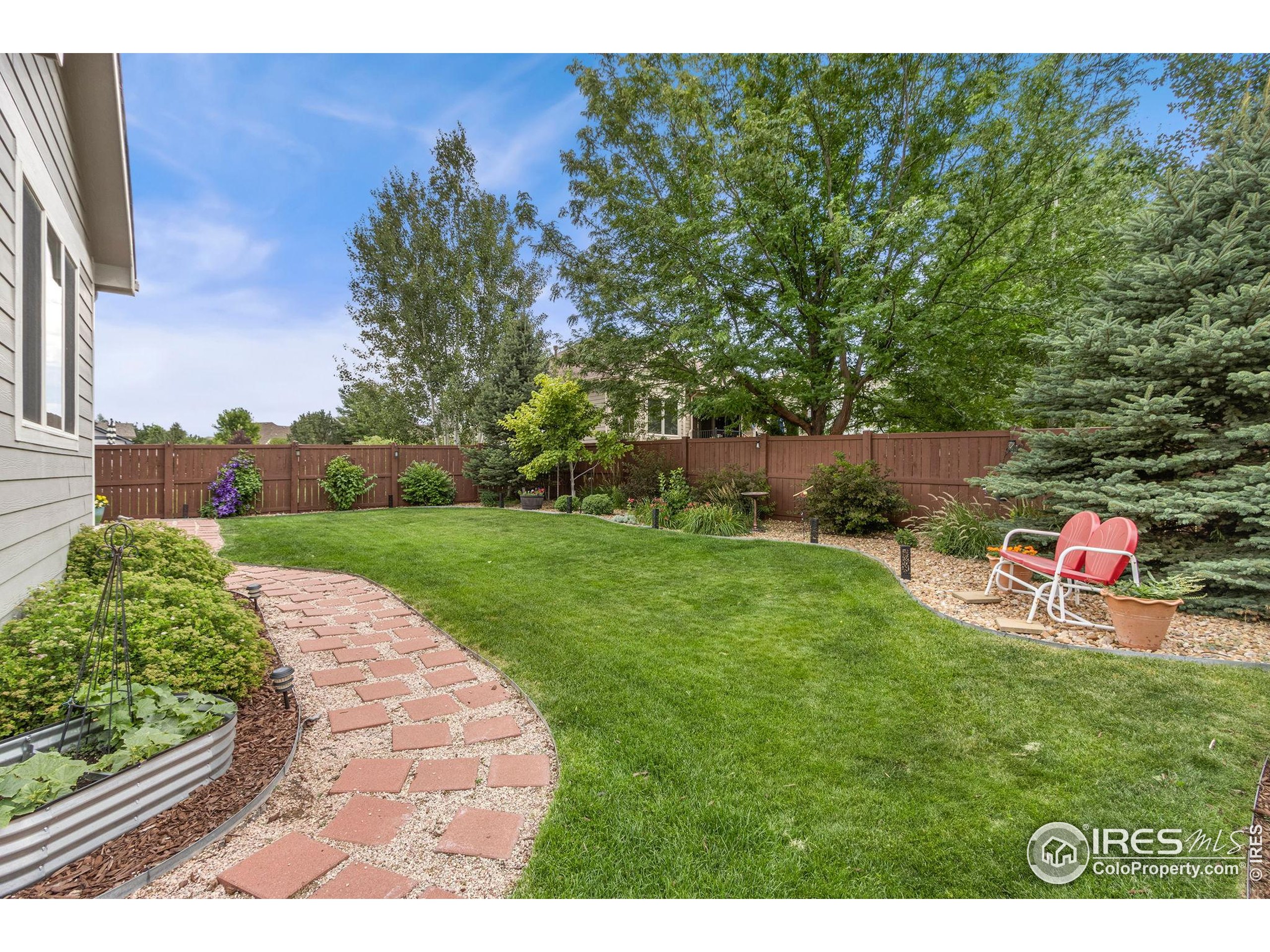123 Kitty Hawk Dr